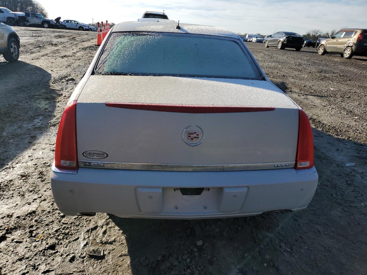 2008 Cadillac DTS - Image 6