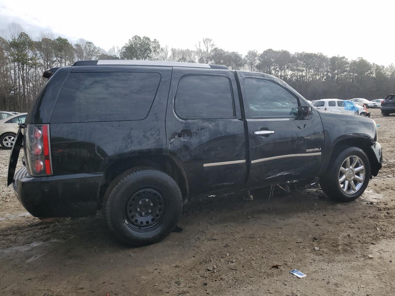 2012 GMC Yukon - Image 3