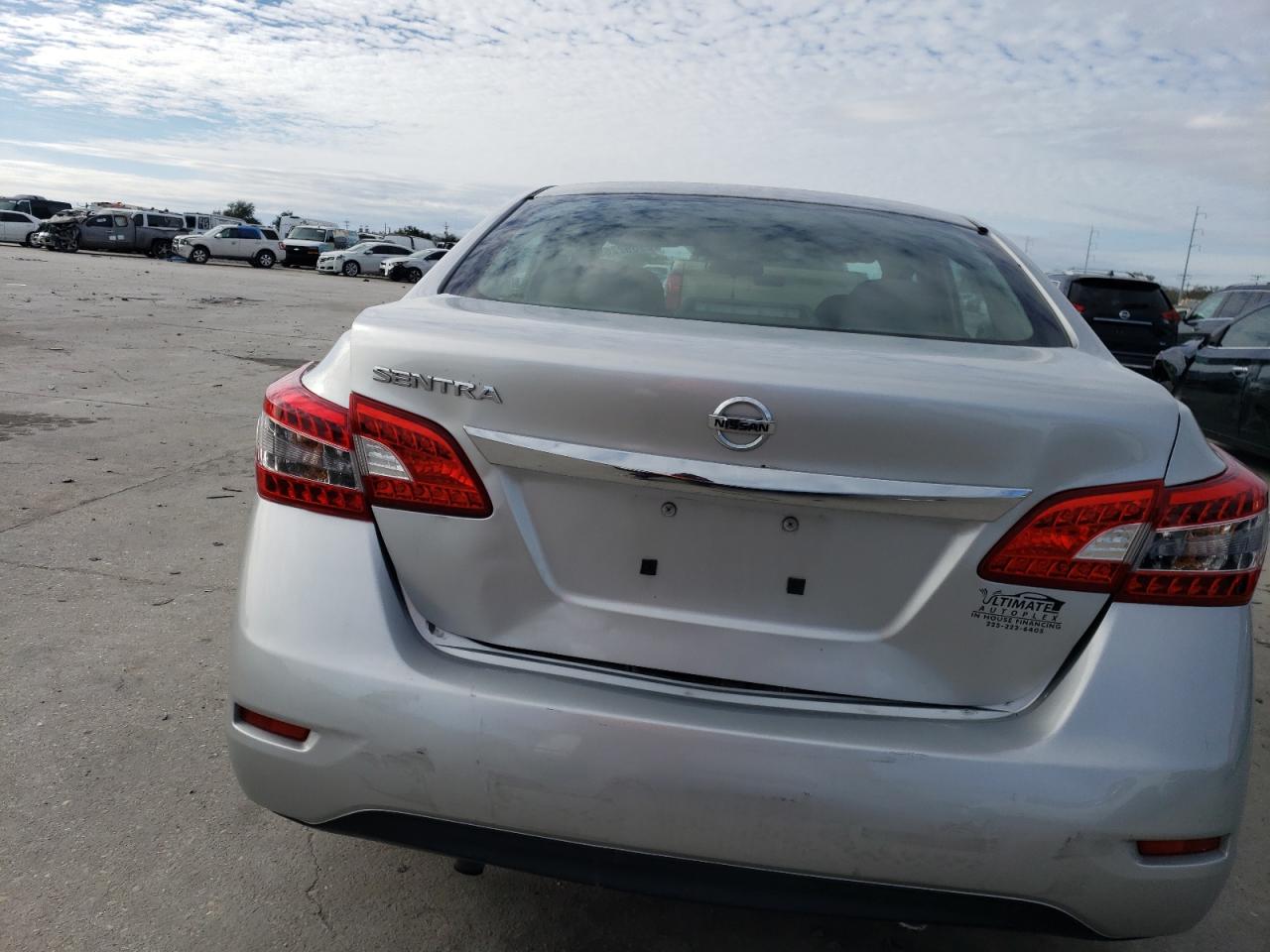 2014 Nissan Sentra - Image 6