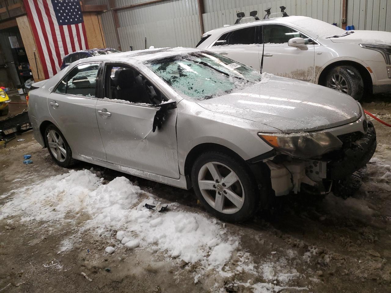 2012 Toyota Camry - Image 4