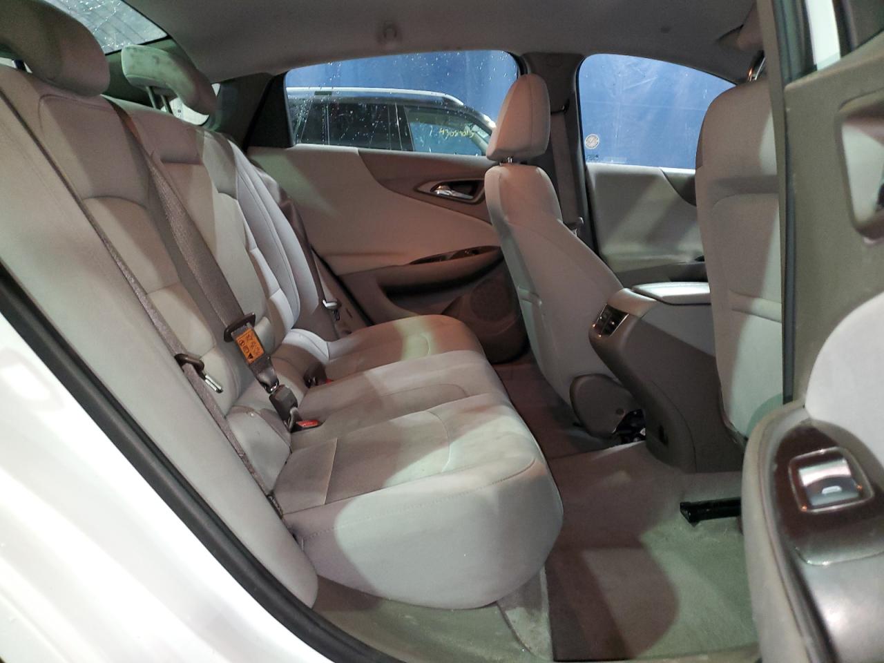 2022 Chevrolet Malibu - Image 10