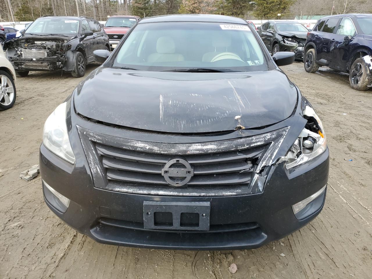 2015 Nissan Altima - Image 5