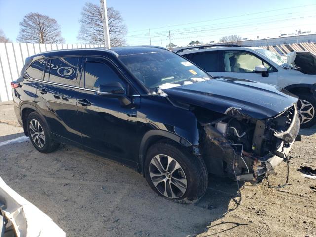  TOYOTA HIGHLANDER 2022 Czarny