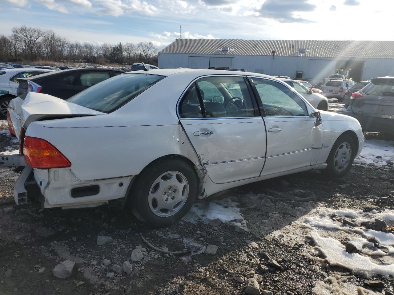 2001 Lexus LS - Image 3