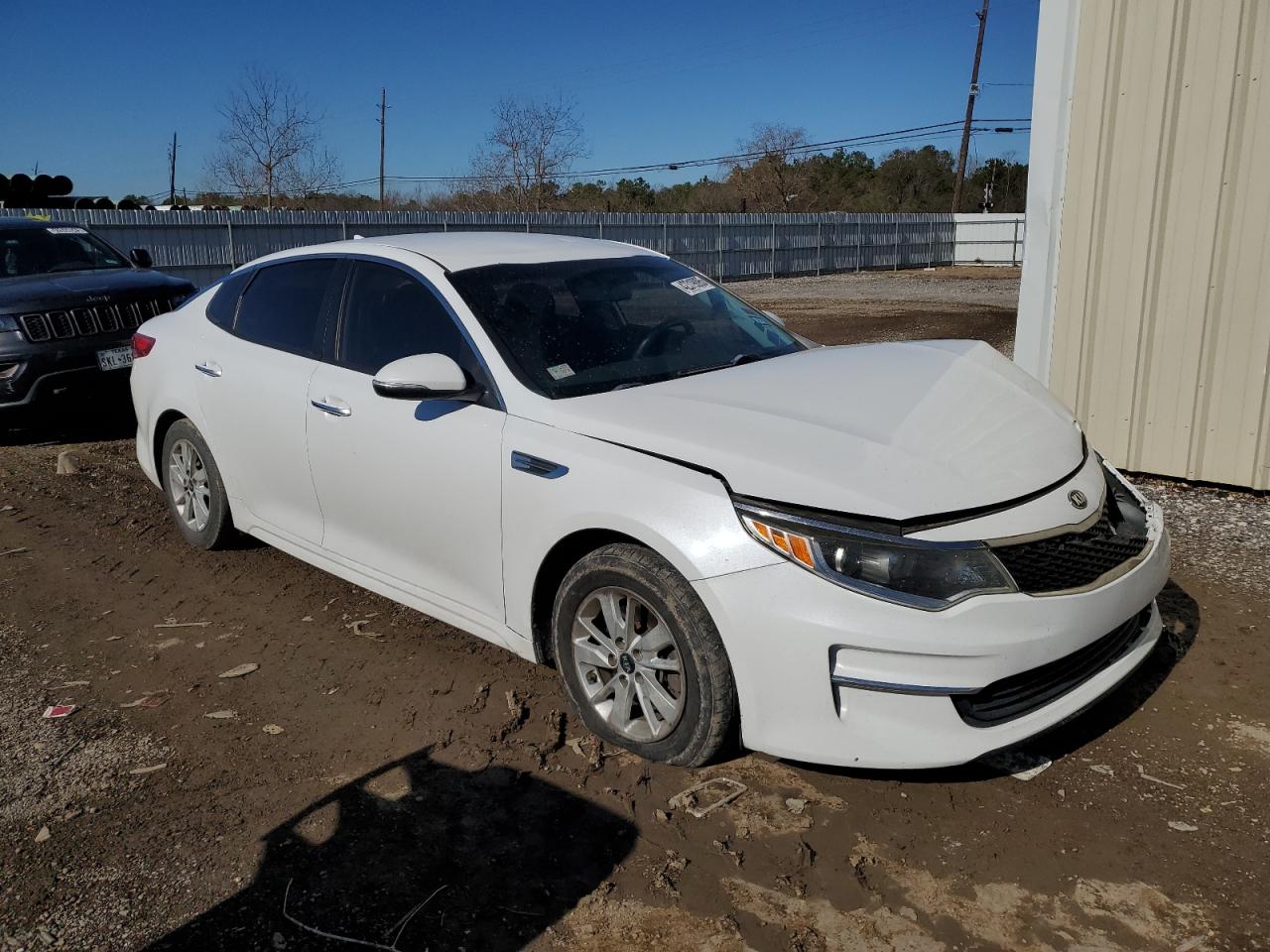 2018 Kia Optima - Image 4