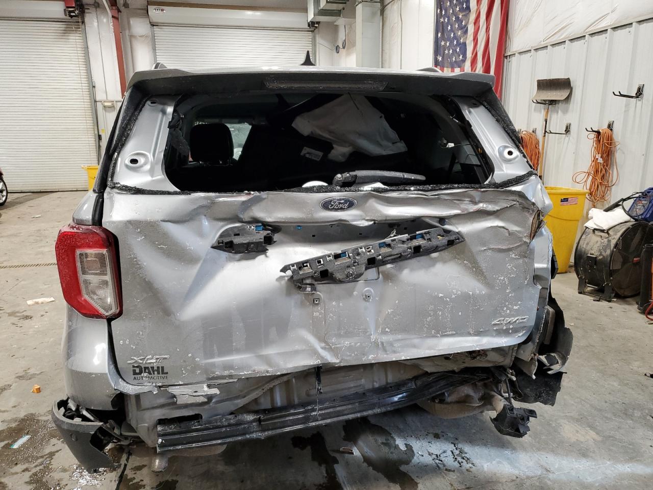 2023 Ford Explorer - Image 6