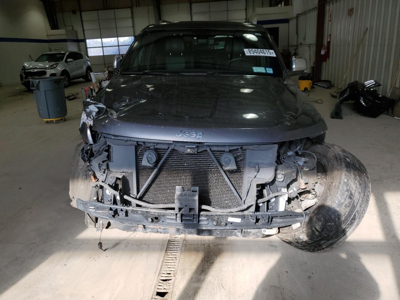 2020 Jeep Grand Cherokee - Image 5