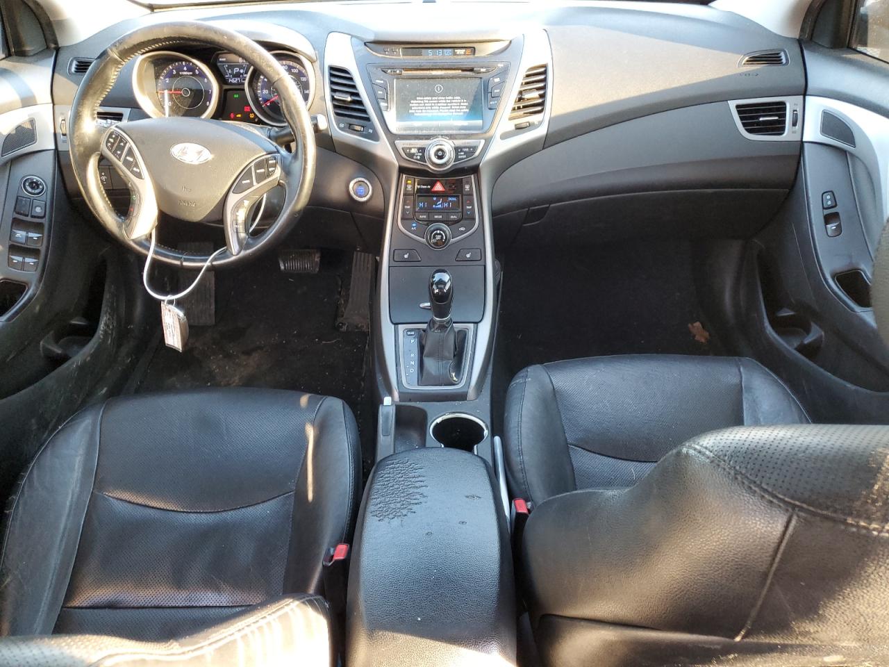 2014 Hyundai Elantra - Image 8