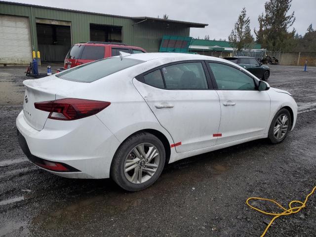  HYUNDAI ELANTRA 2019 Белы