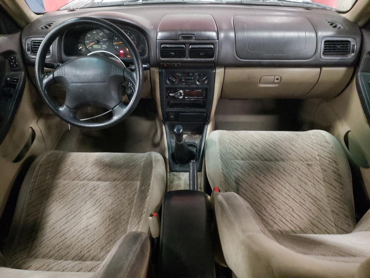 1999 Subaru Forester - Image 8