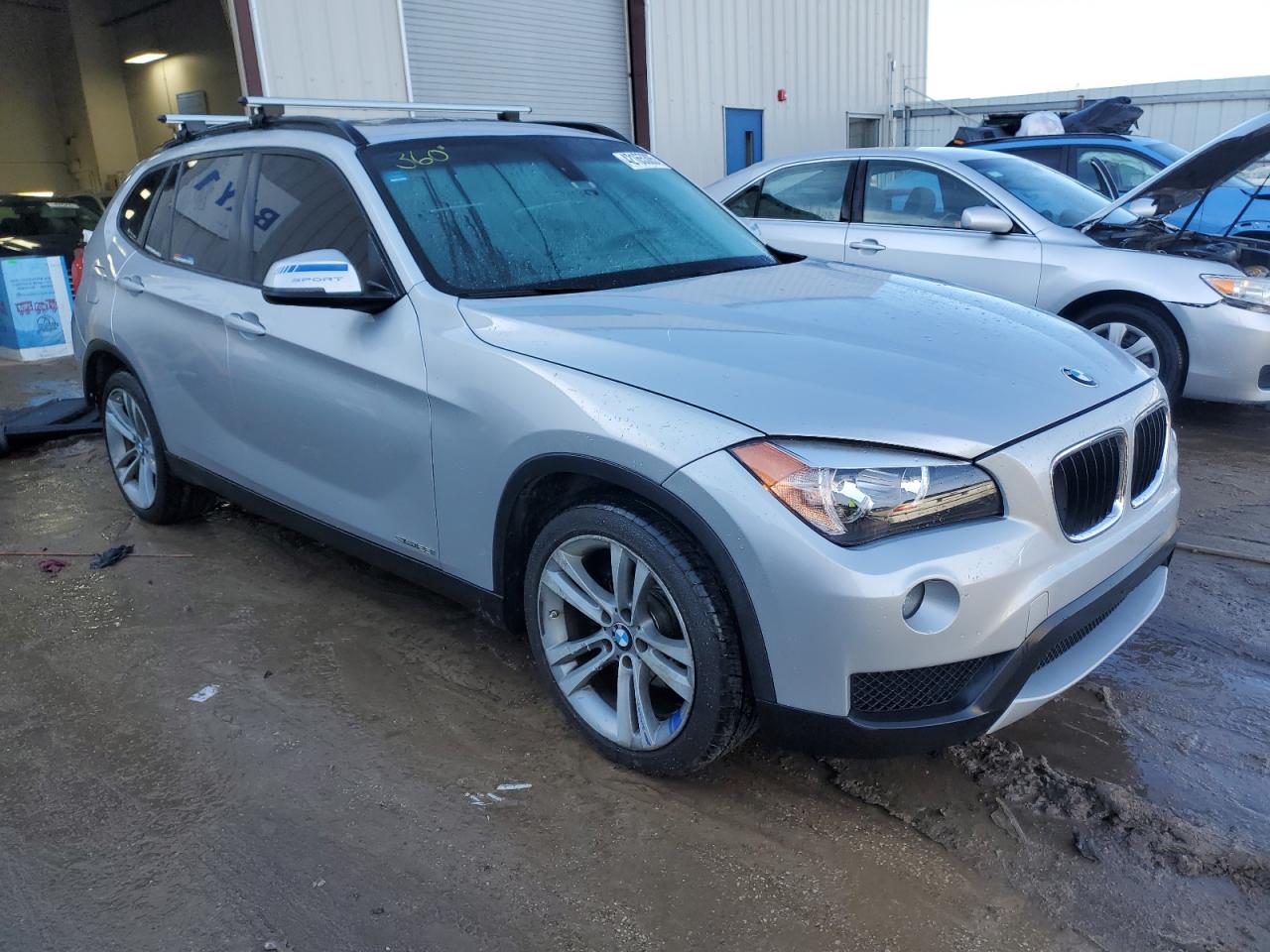 2014 BMW X1 - Image 4