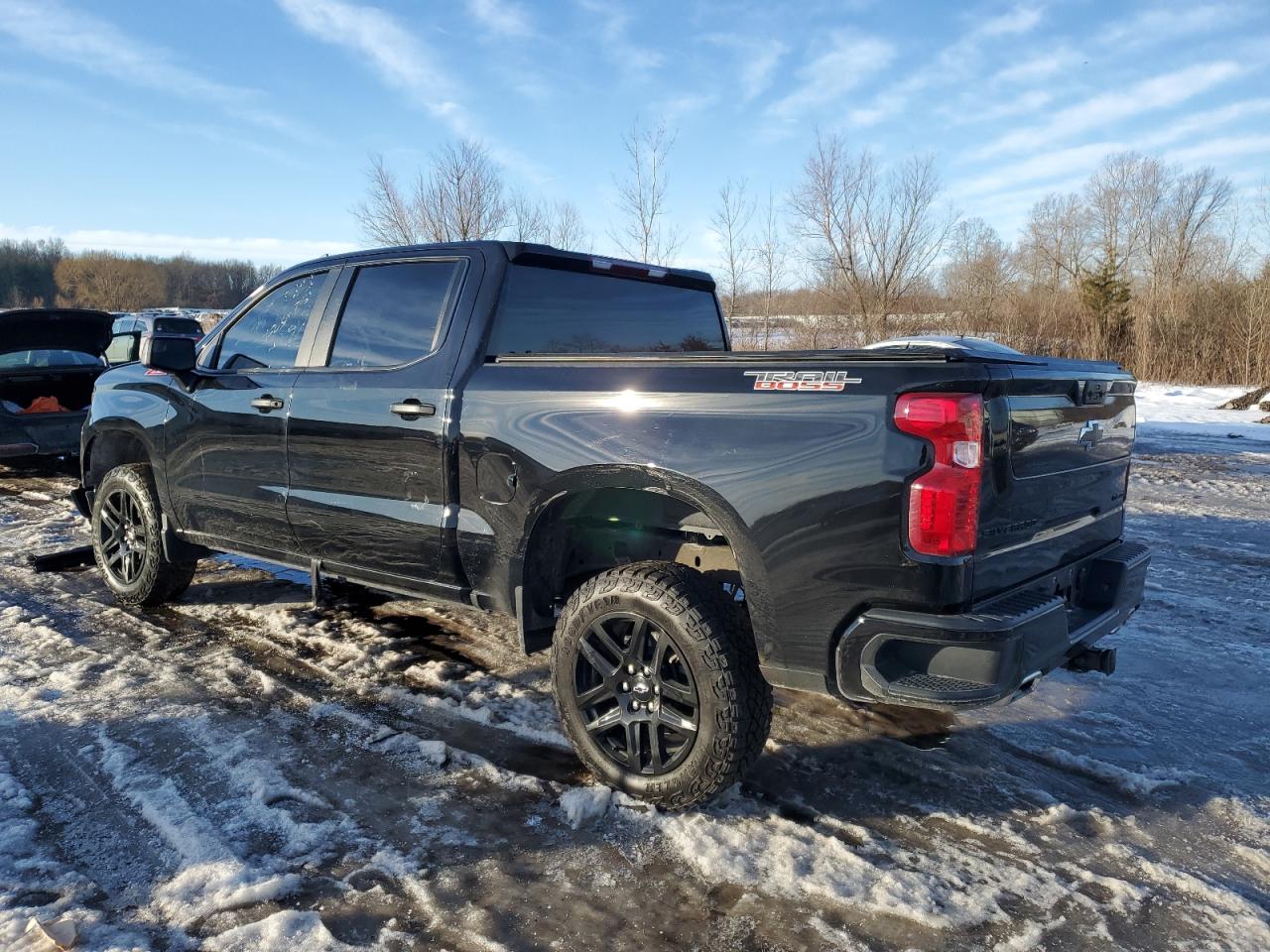 2022 Chevrolet Silverado - Image 2