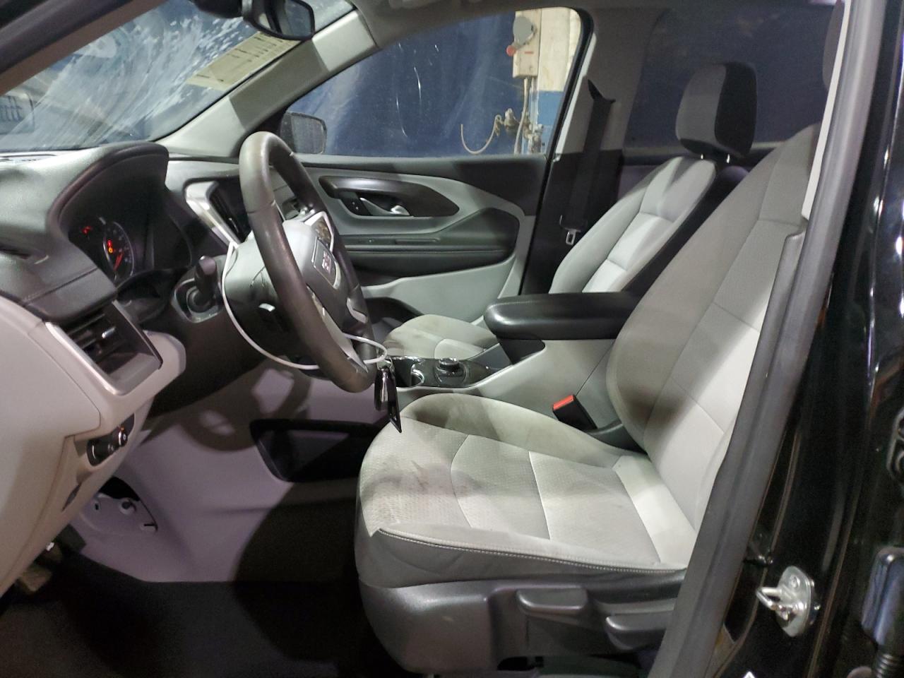 2022 GMC Terrain - Image 7