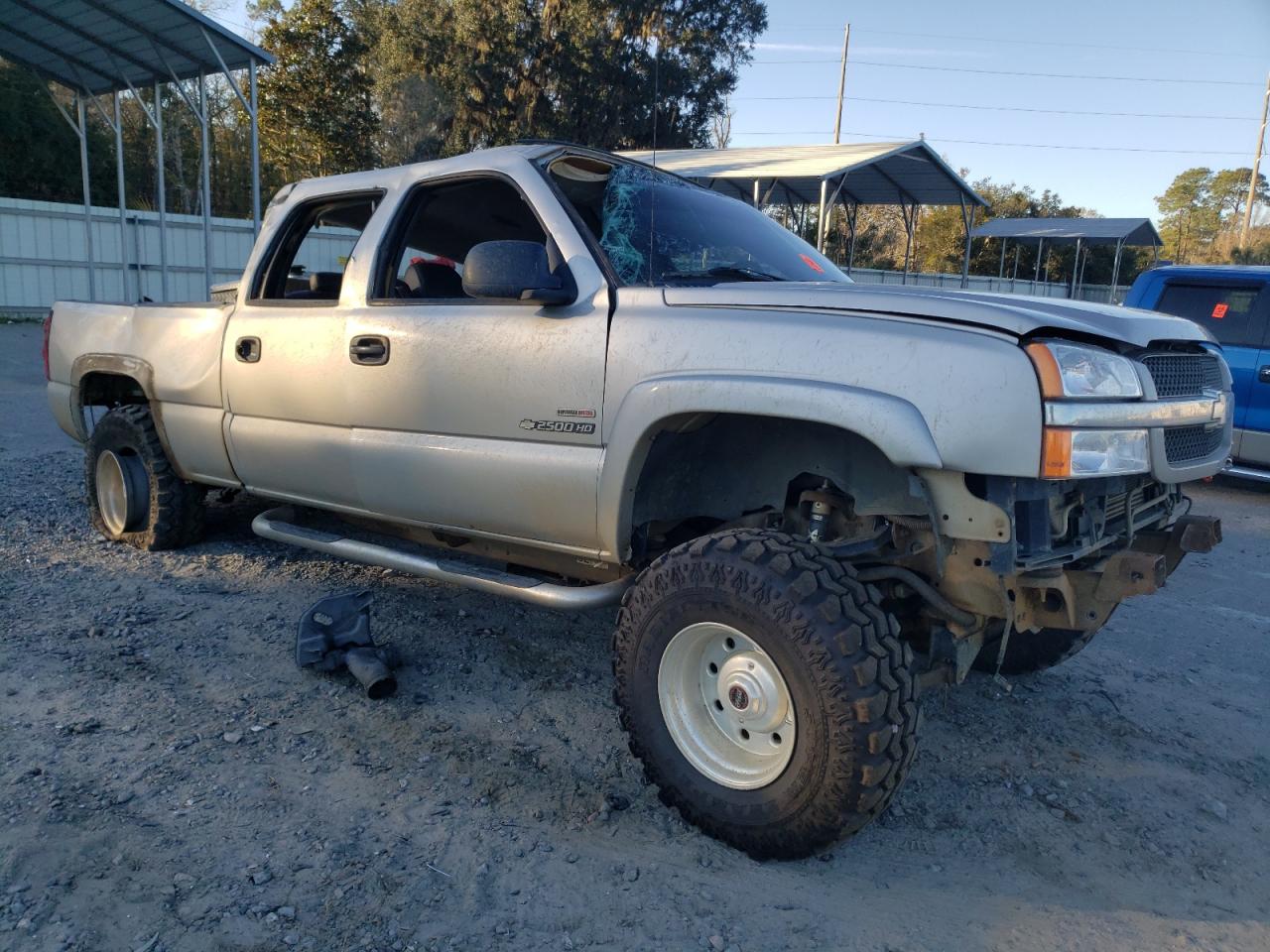 2004 Chevrolet Silverado - Image 4