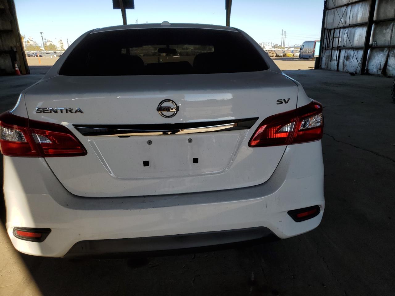 2017 Nissan Sentra - Image 6