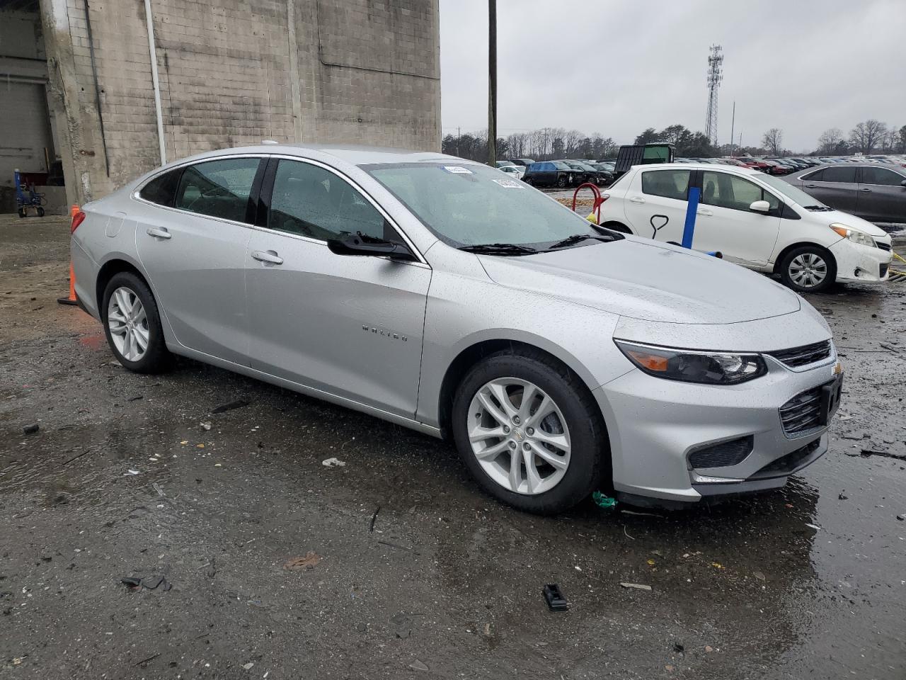 2016 Chevrolet Malibu - Image 4