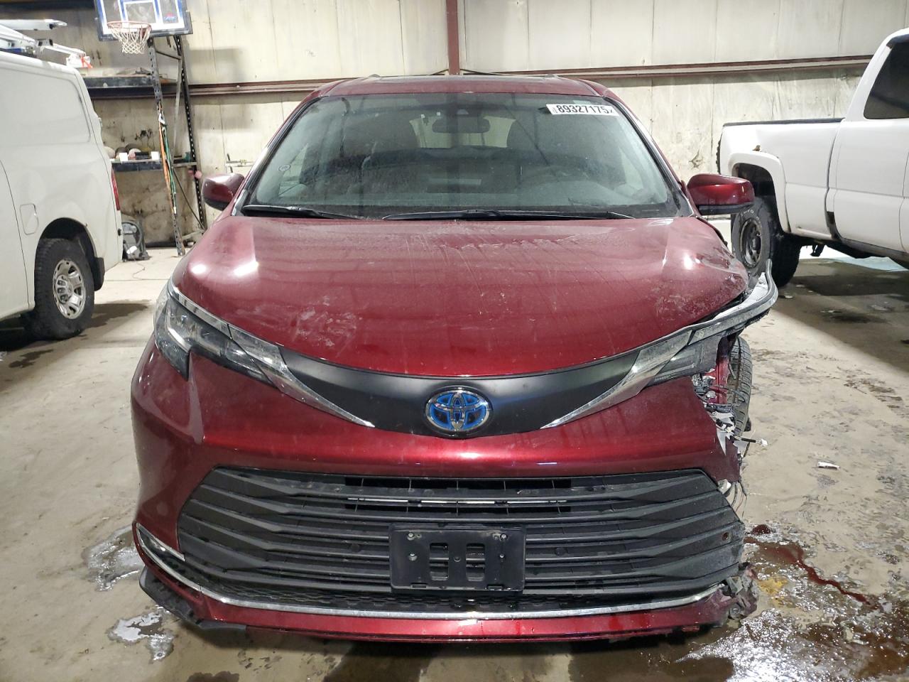 2021 Toyota Sienna - Image 5