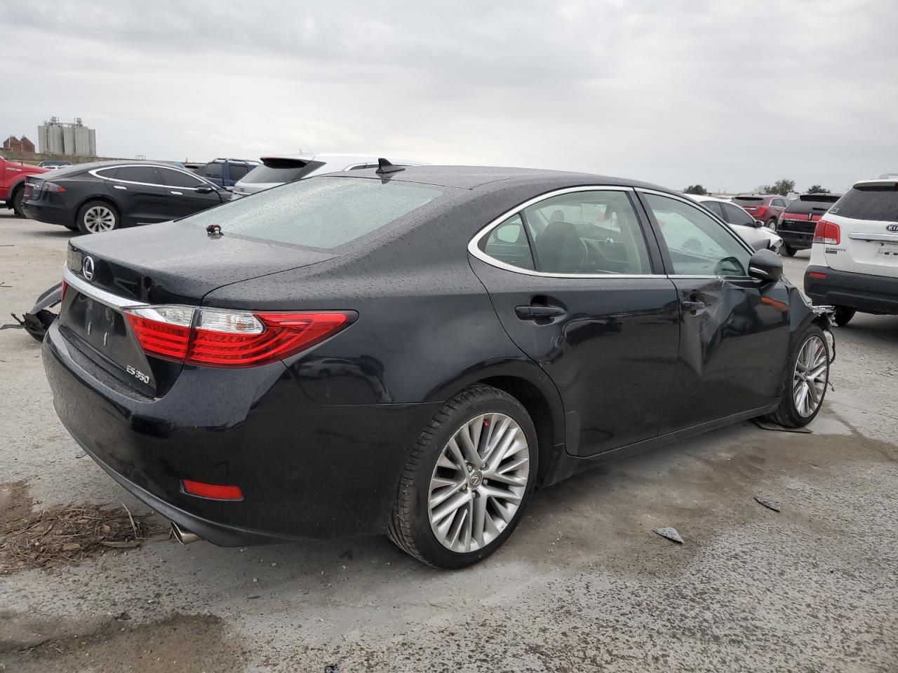 2013 Lexus ES - Image 3