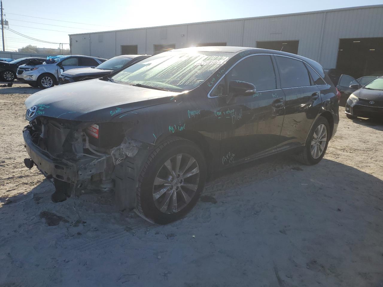 2014 Toyota Venza - Image 1