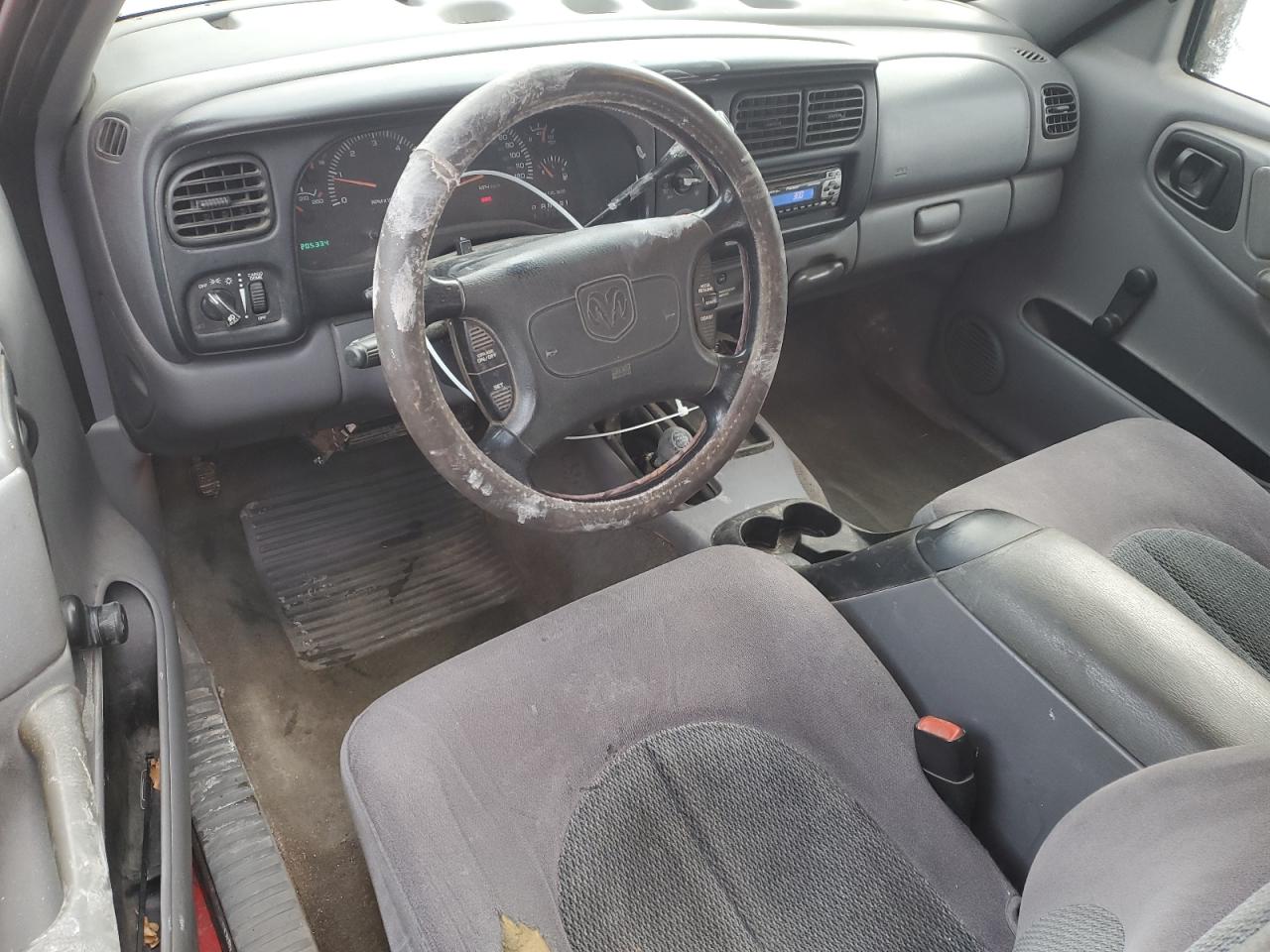 1999 Dodge Dakota - Image 8