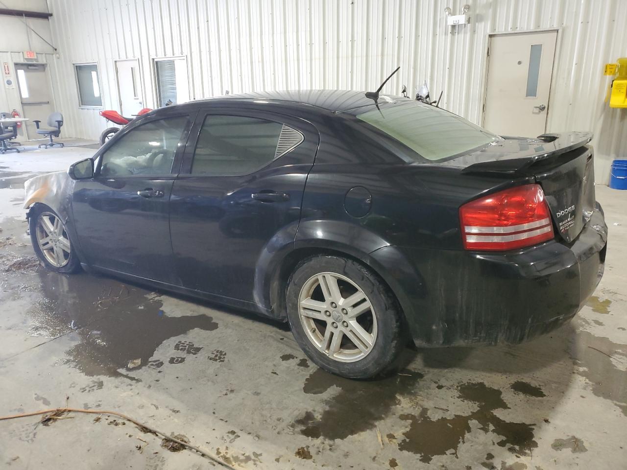 2010 Dodge Avenger - Image 2