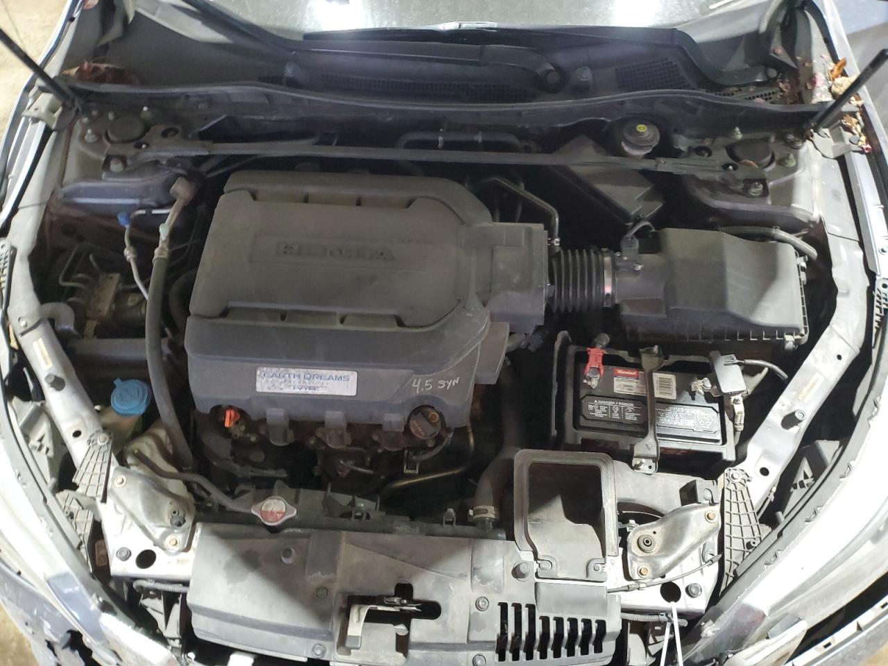 2013 Honda Accord - Image 11