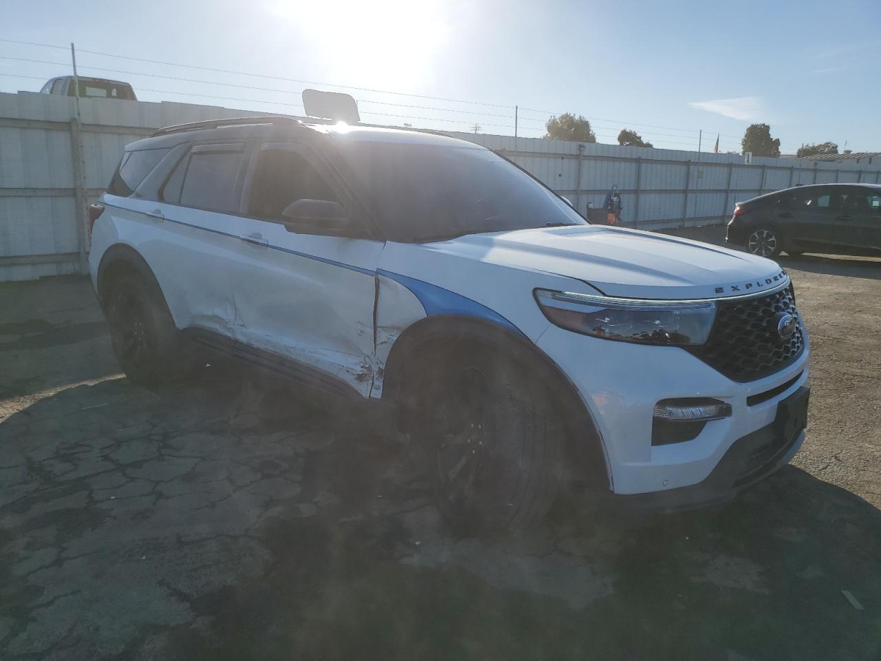2020 Ford Explorer - Image 4