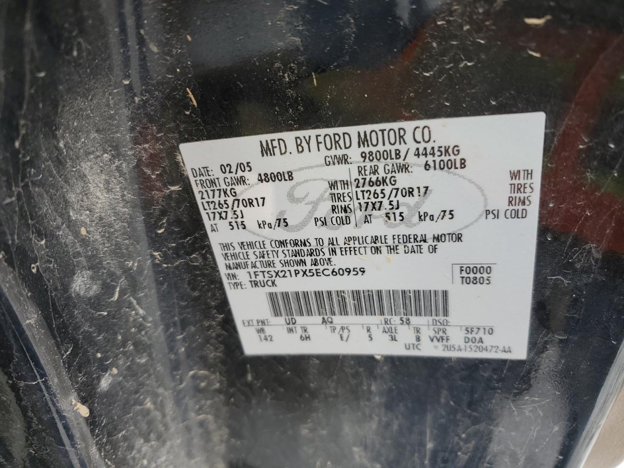 2005 Ford F250 - Image 13