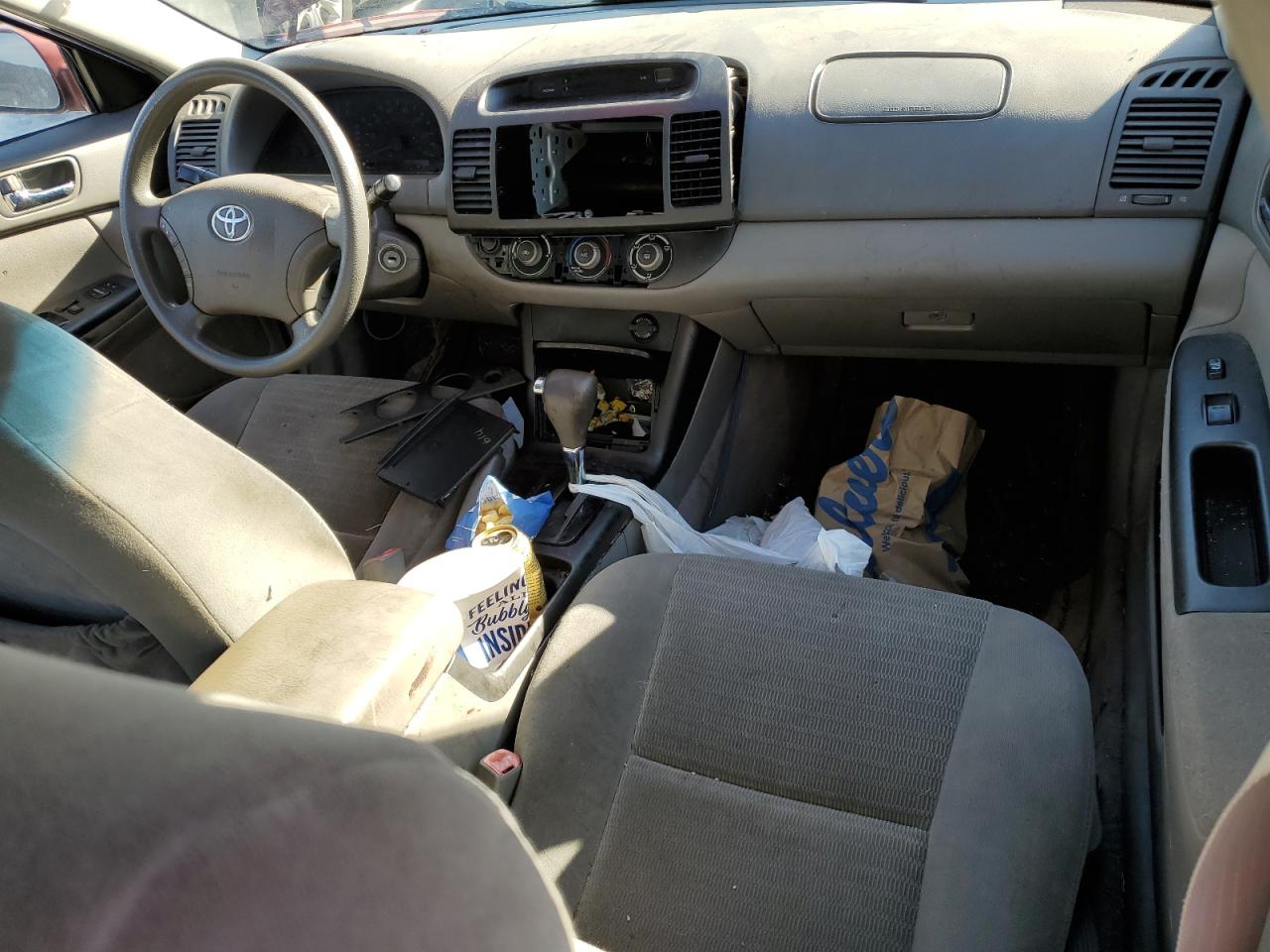 2005 Toyota Camry - Image 8