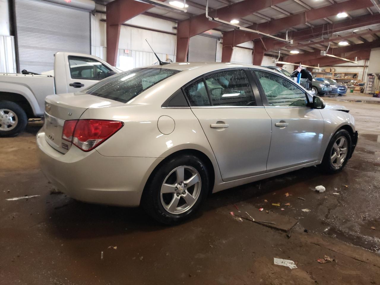 2014 Chevrolet Cruze - Image 3