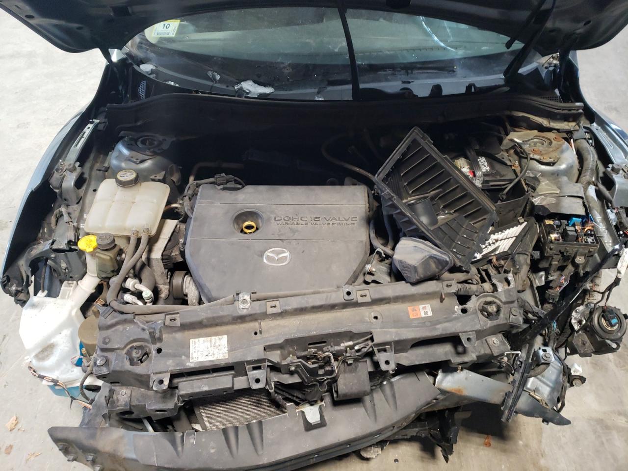 2013 Mazda 3 - Image 13