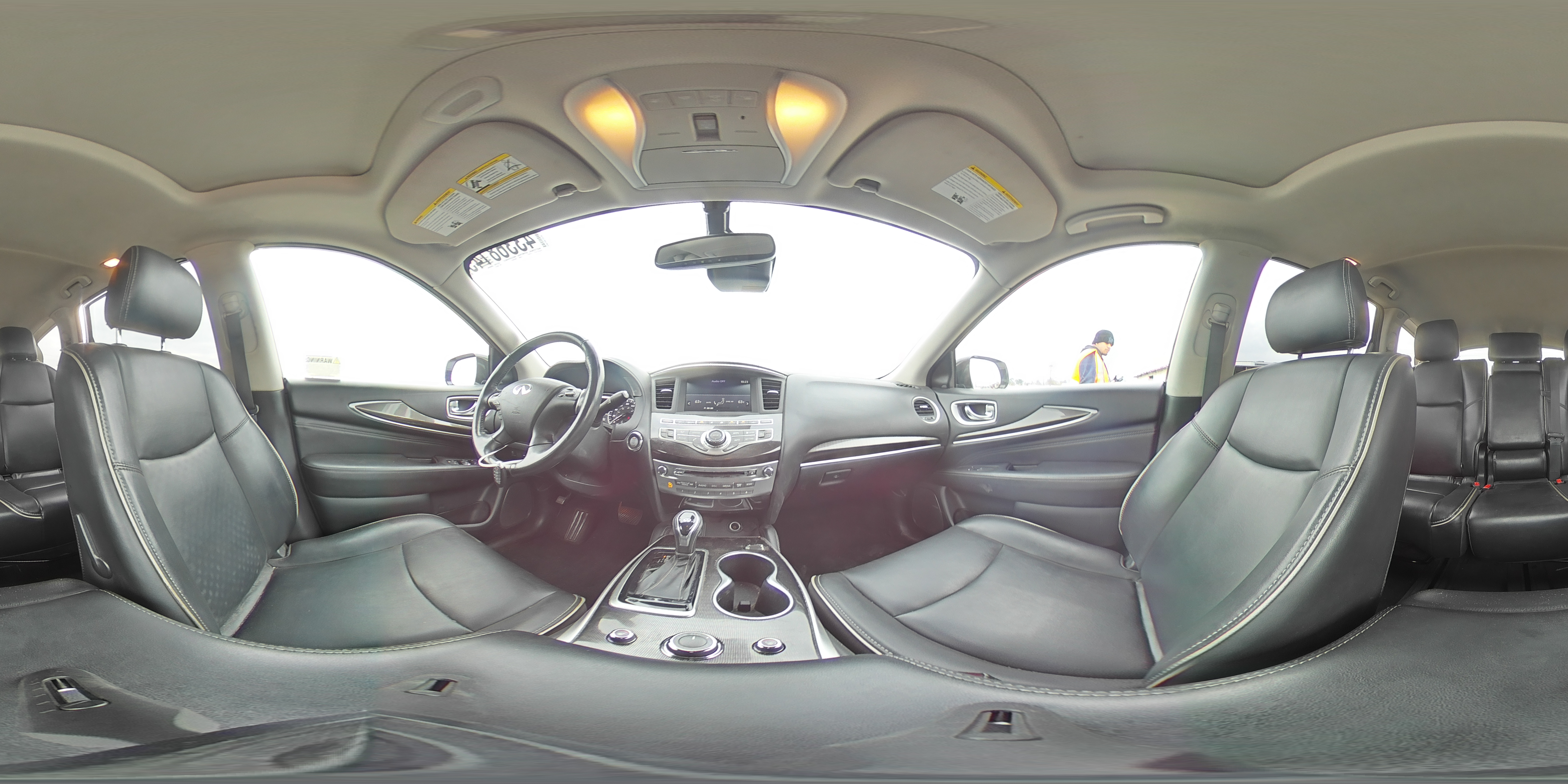 2020 Infiniti QX60 - Image 13