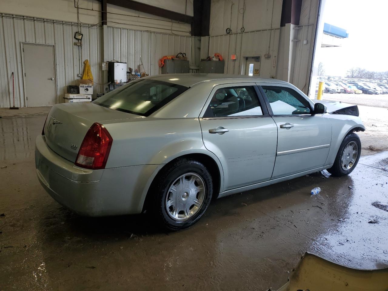 2006 Chrysler 300 - Image 3