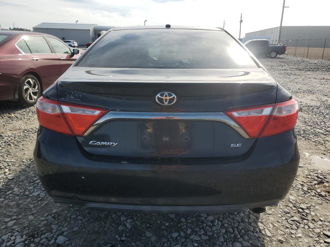 2015 Toyota Camry - Image 6