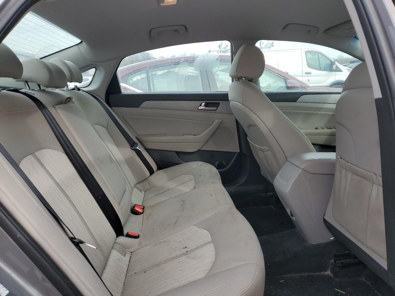 2018 Hyundai Sonata - Image 10