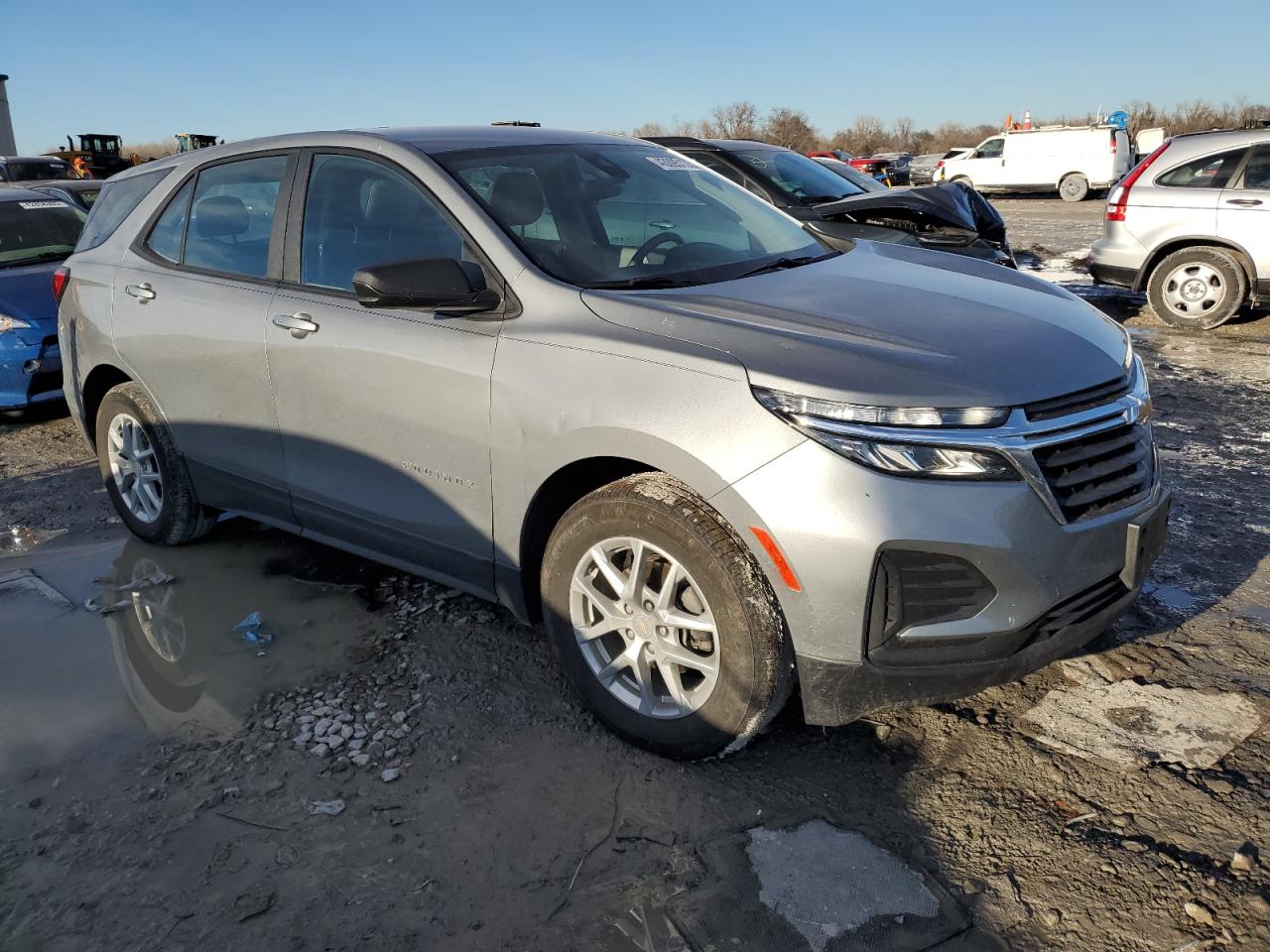 2023 Chevrolet Equinox - Image 4