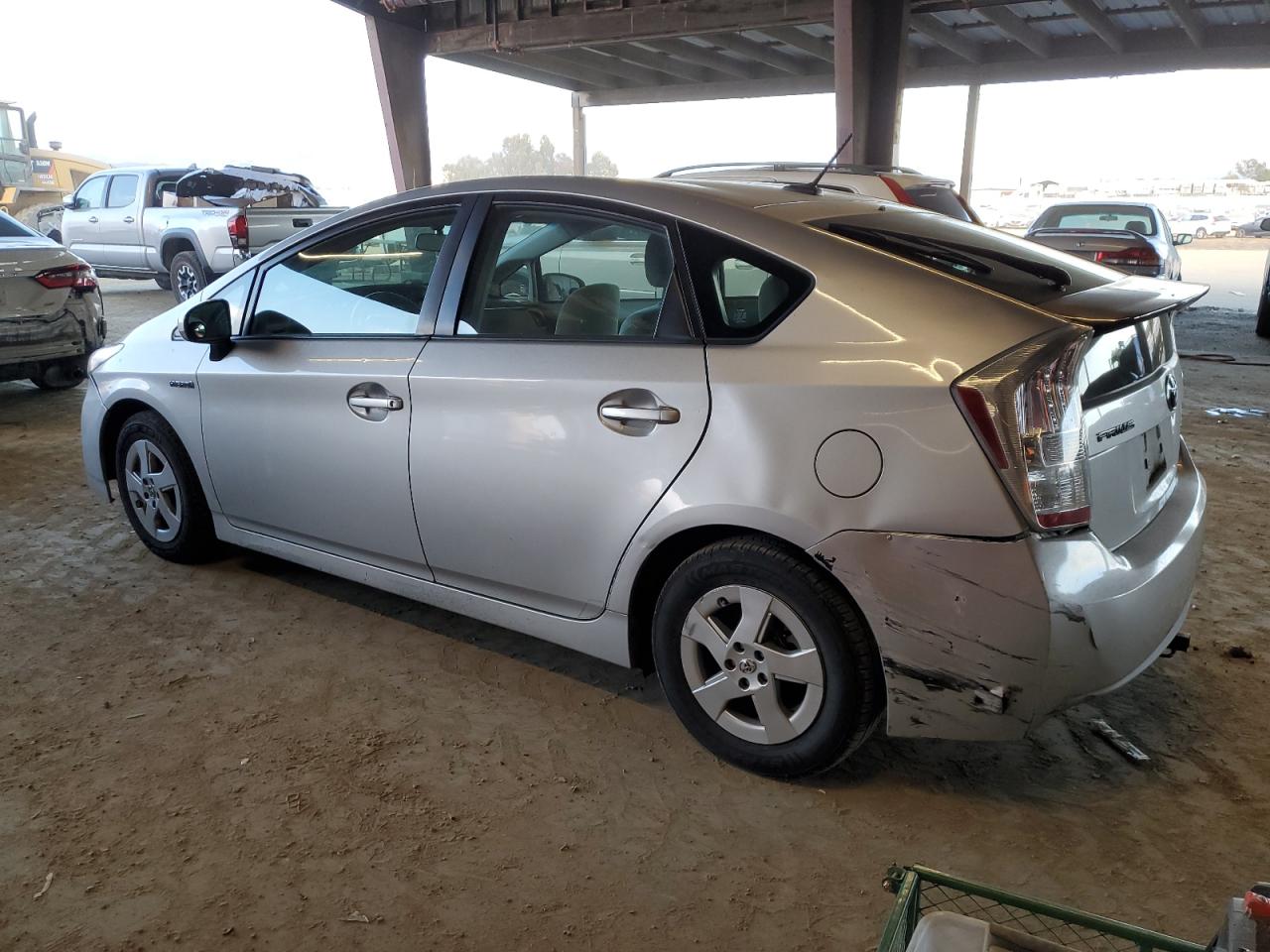 2010 Toyota Prius - Image 2