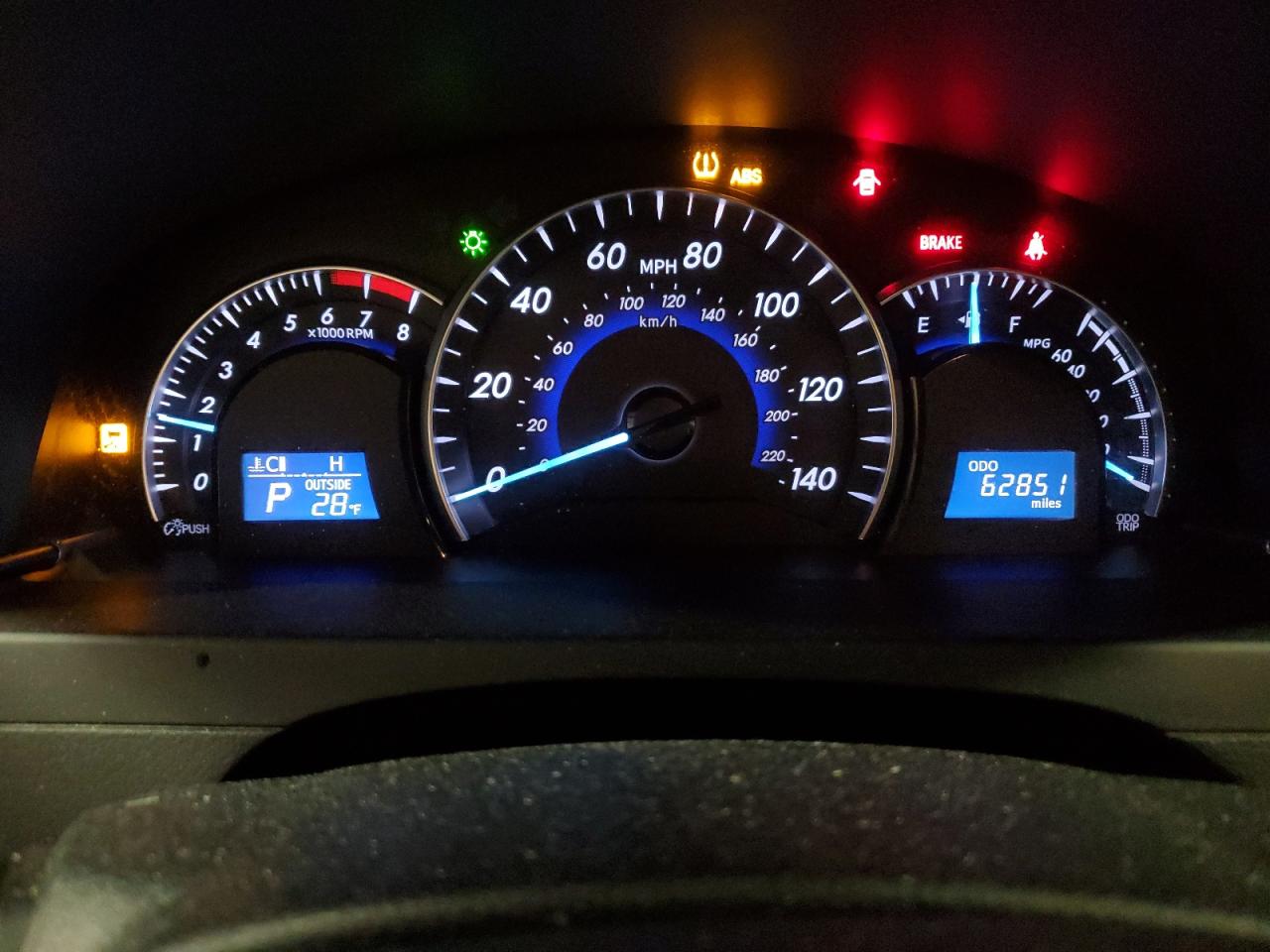 2012 Toyota Camry - Image 9