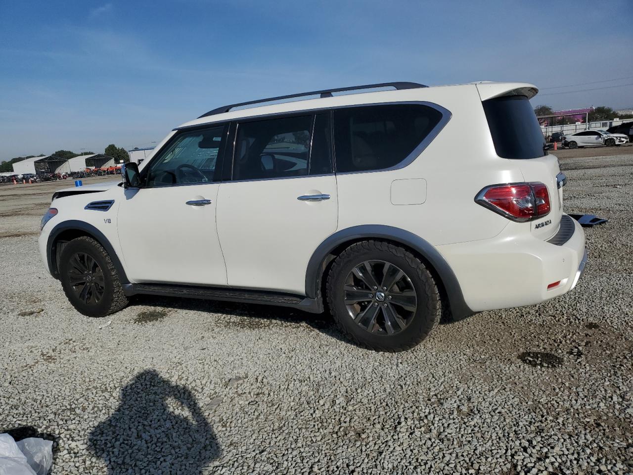 2017 Nissan Armada - Image 2