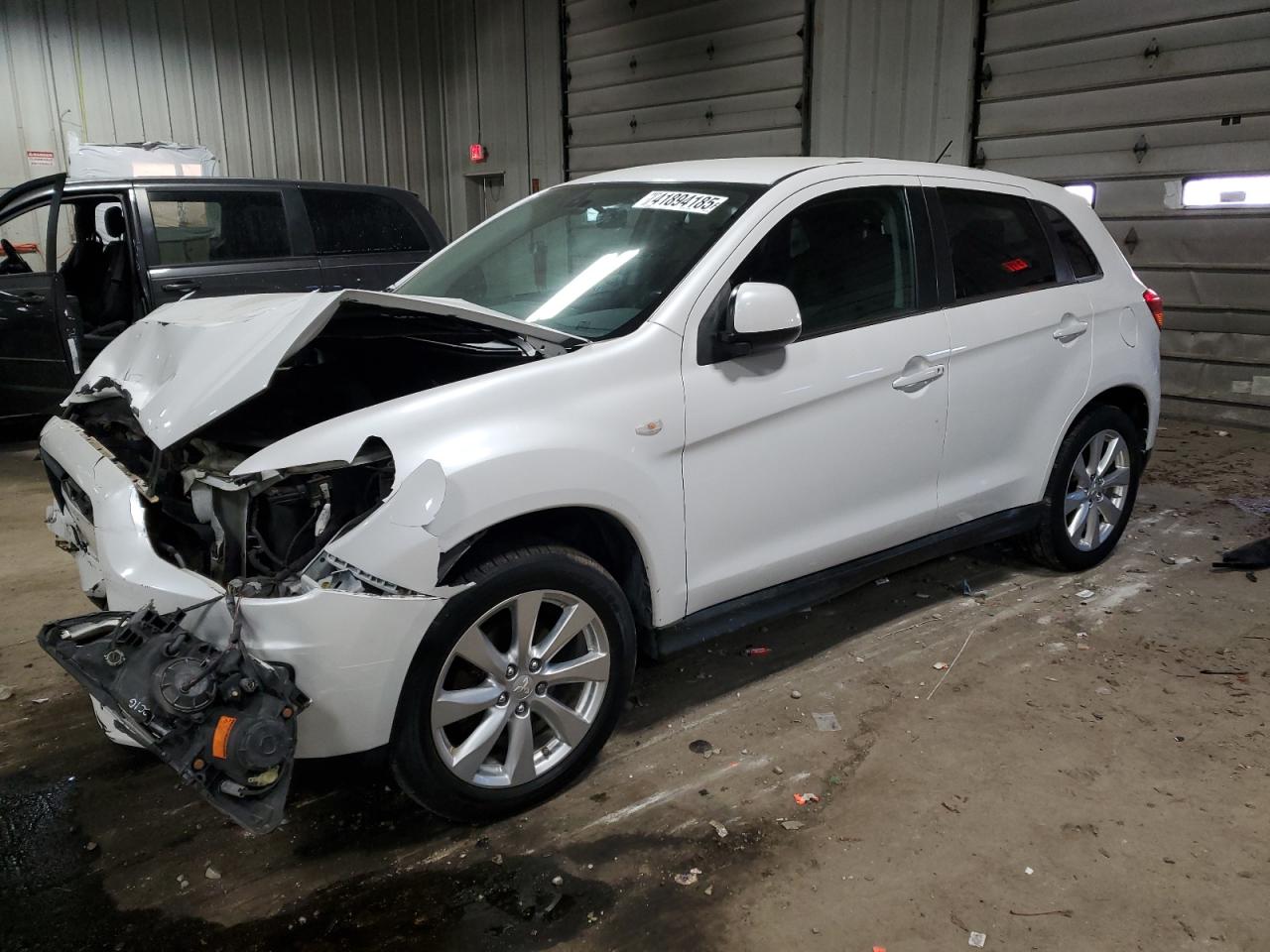 2015 Mitsubishi Outlander - Image 1