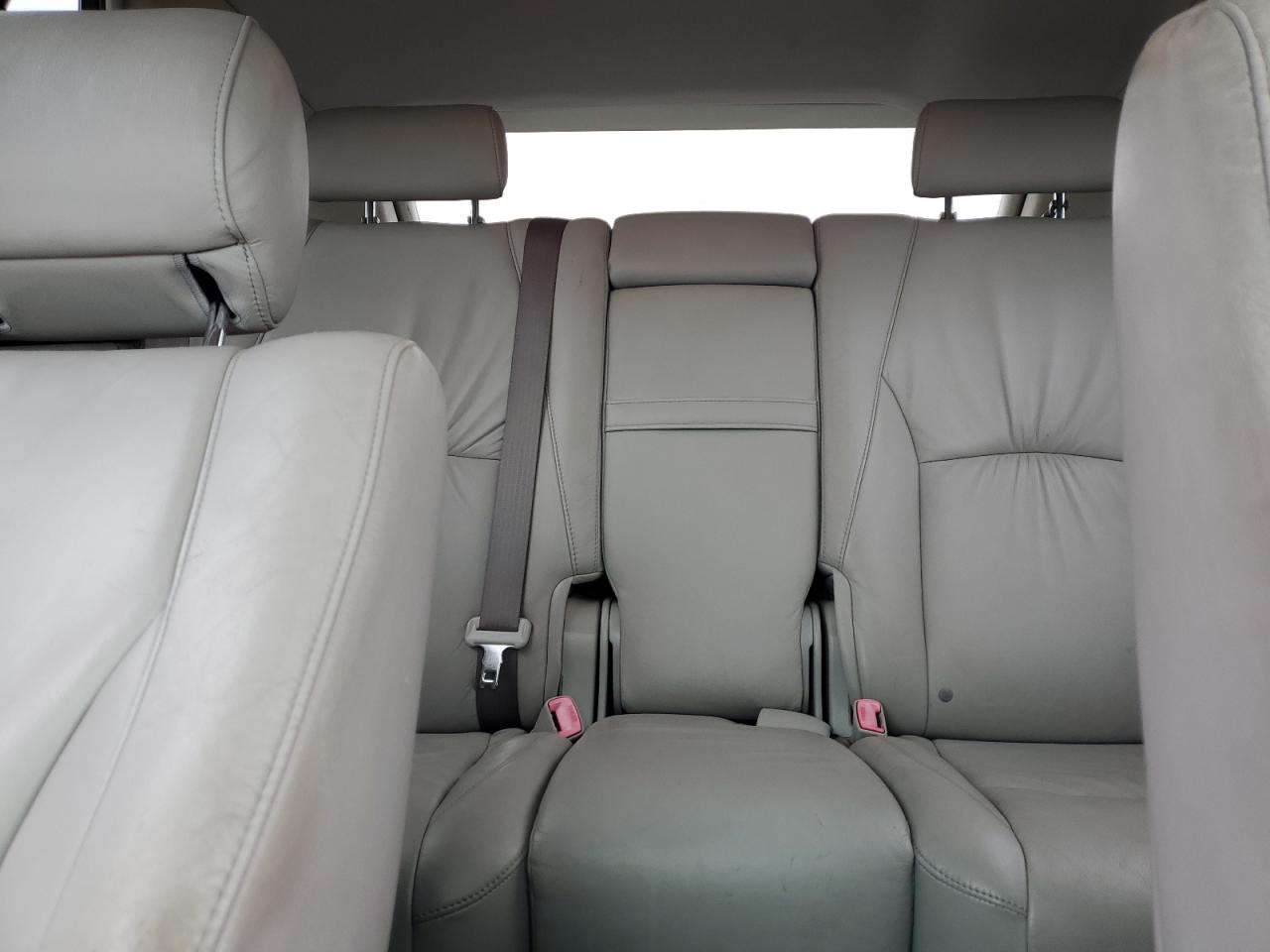 2008 Lexus RX - Image 10