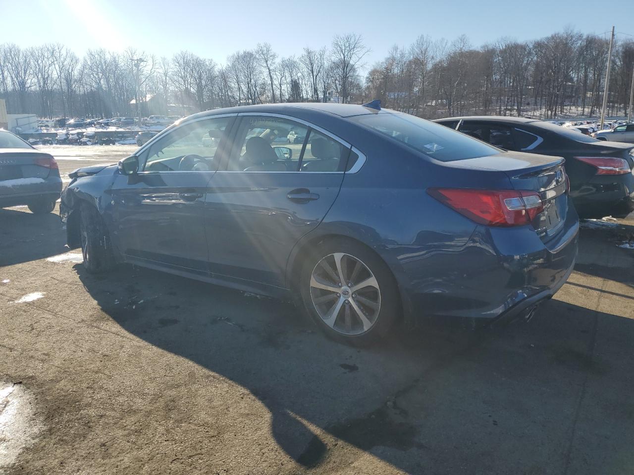 2019 Subaru Legacy - Image 2