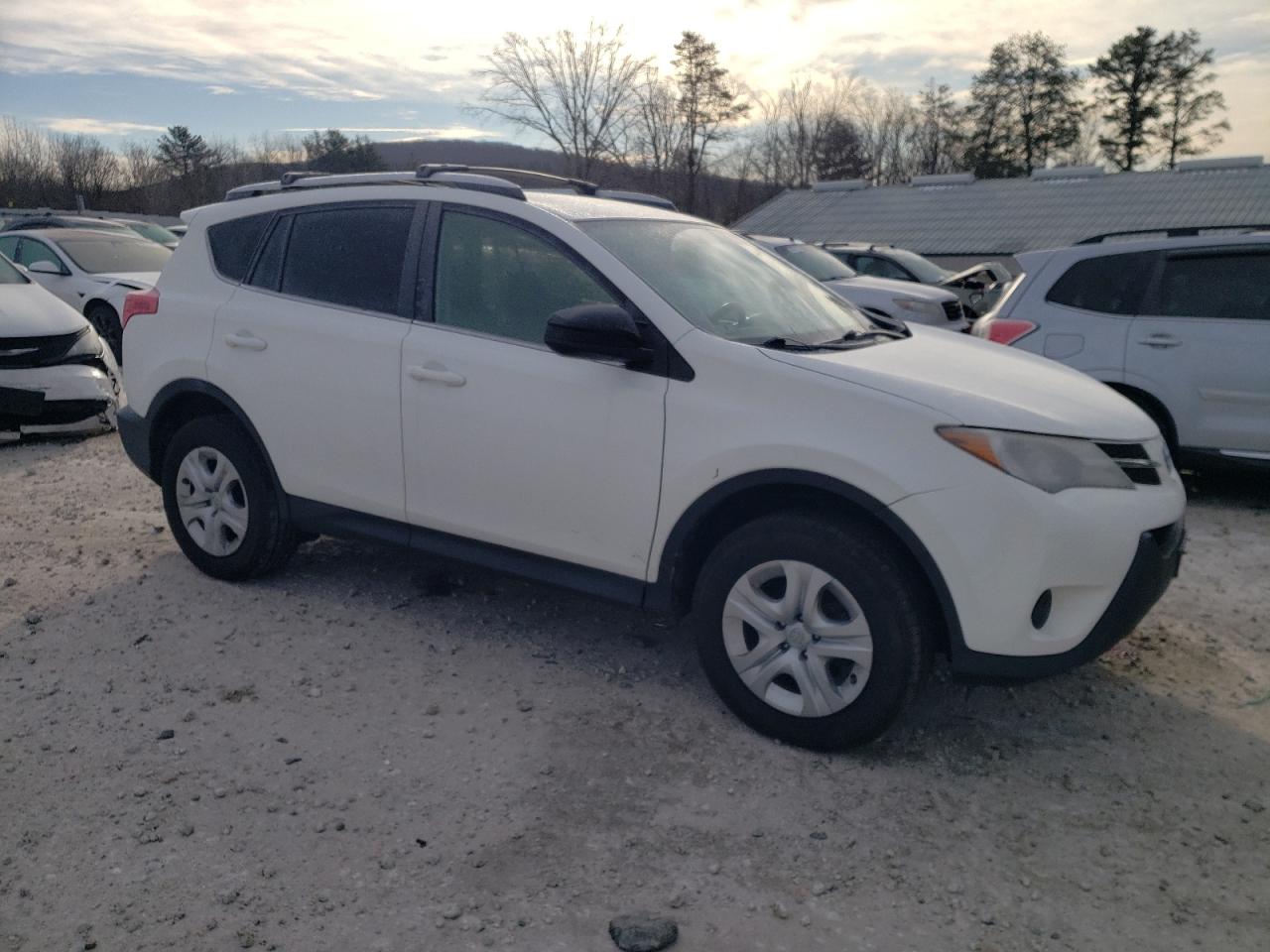 2013 Toyota RAV 4 - Image 4