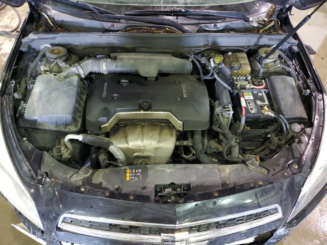 2013 Chevrolet Malibu - Image 11