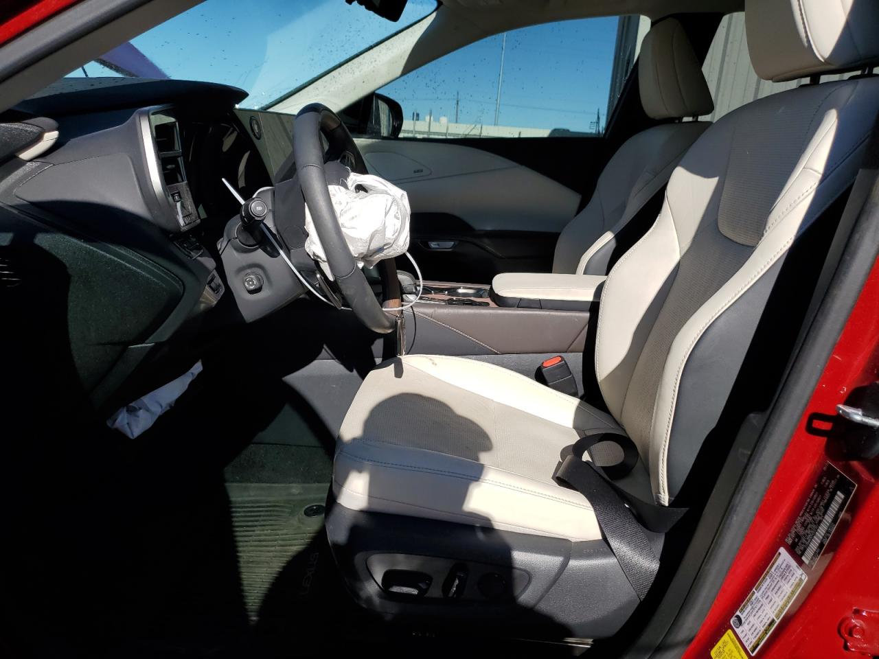 2023 Lexus RX - Image 7
