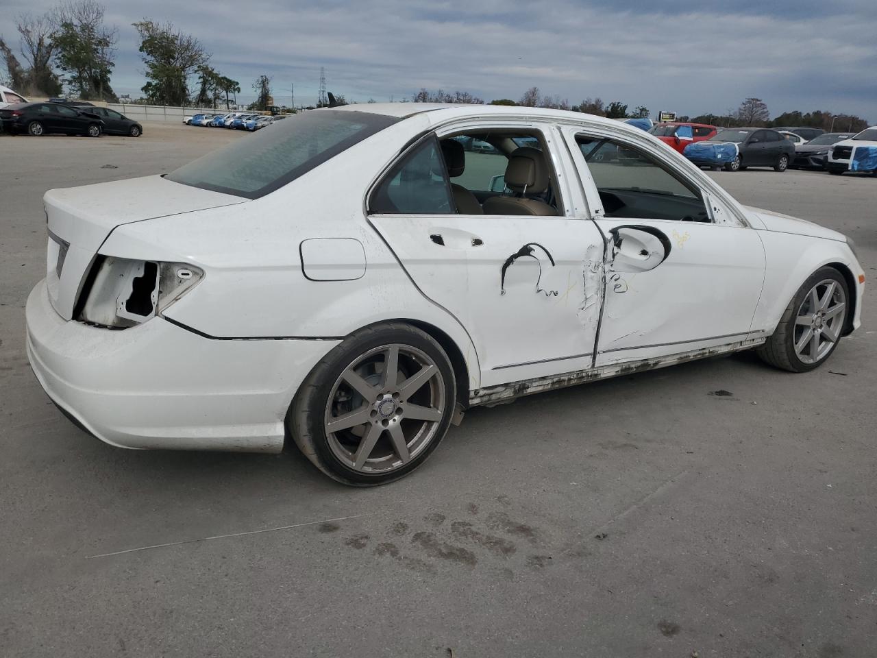2014 Mercedes-Benz C-klasse - Image 3