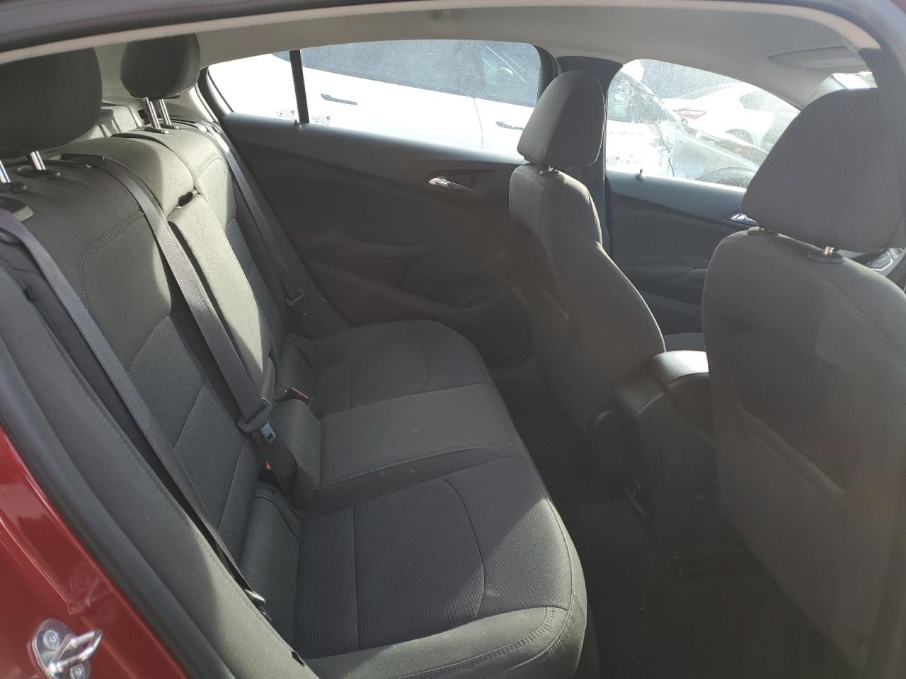 2017 Chevrolet Cruze - Image 10