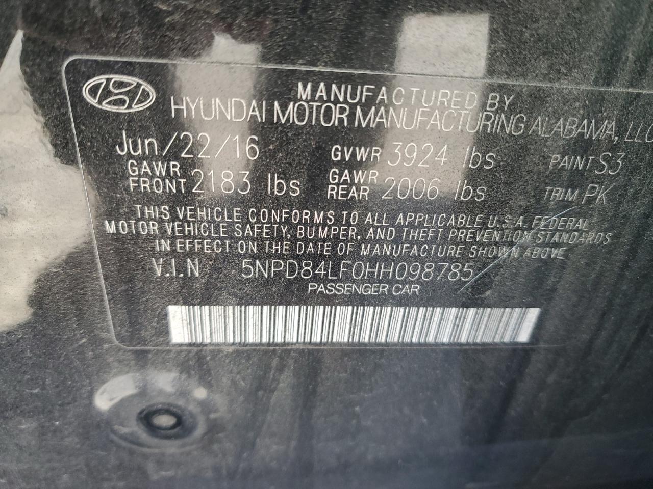 2017 Hyundai Elantra - Image 12