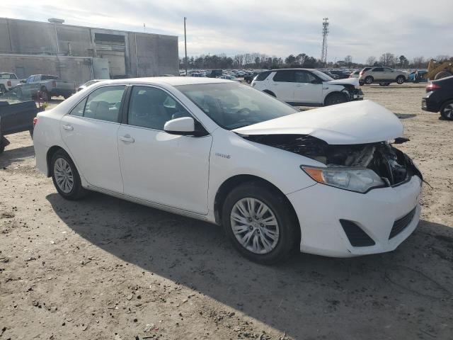 Sedans TOYOTA CAMRY 2012 Biały