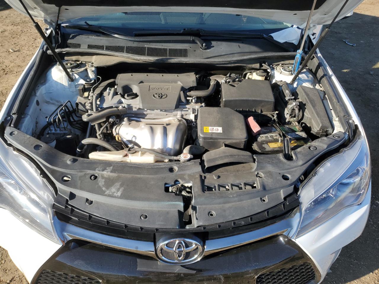 2017 Toyota Camry - Image 11